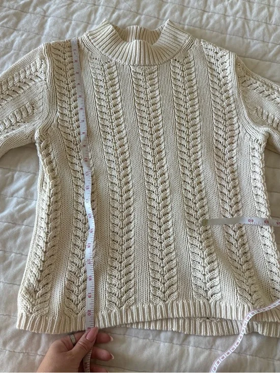 GAP cream short sleeve pointelle mockneck knit sweater size XS minimalist - Picture 10 of 10